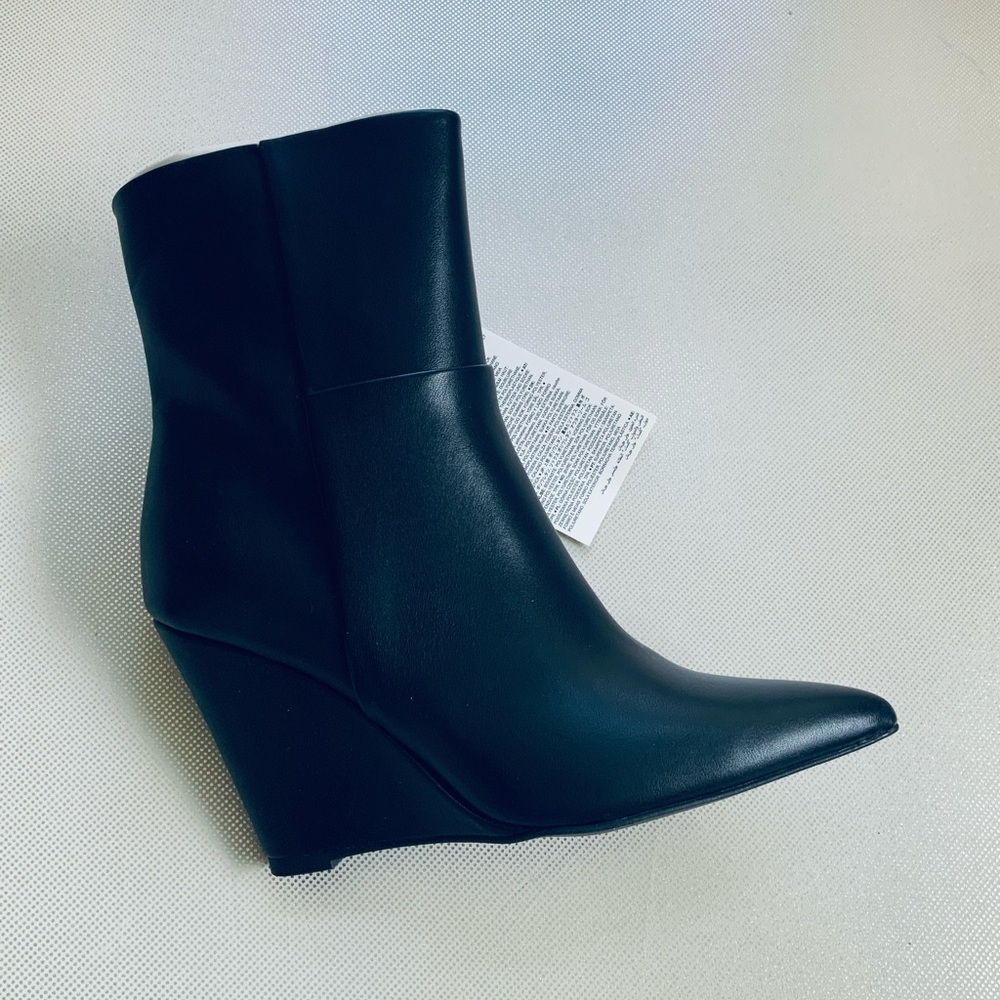 The Drop Women’s Ankle Boots - Picture 6 of 6